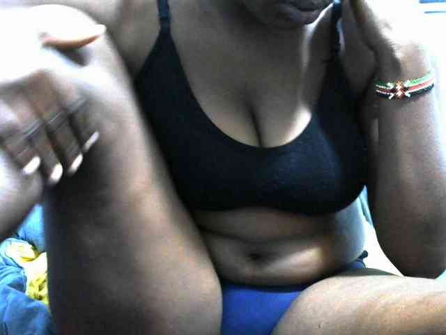 NastyEbony002 webcam