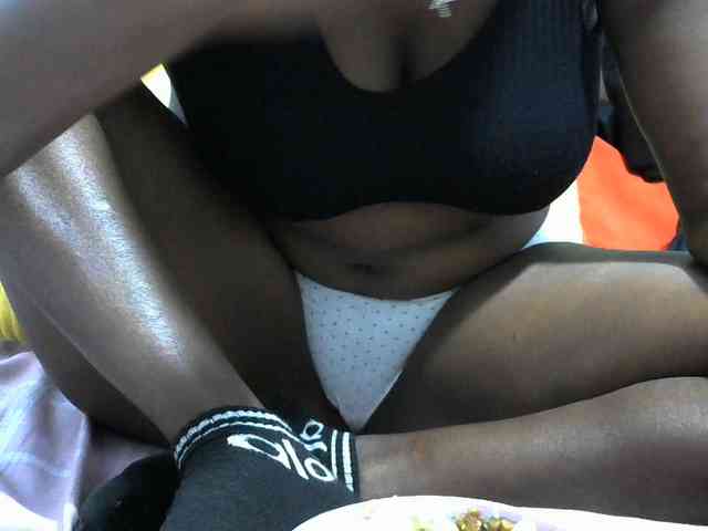 NastyEbony002 webcam