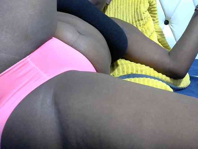 NastyEbony002 webcam