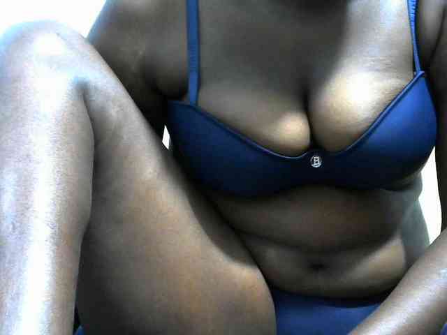 NastyEbony002 webcam