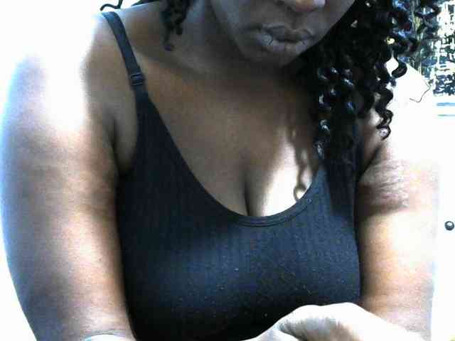 NastyEbony002 webcam