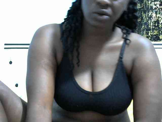 NastyEbony002 webcam