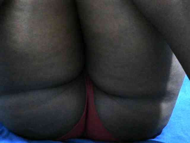NastyEbony002 webcam