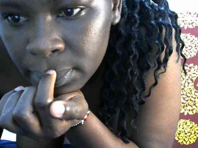 NastyEbony002 webcam