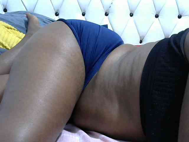NastyEbony002 webcam