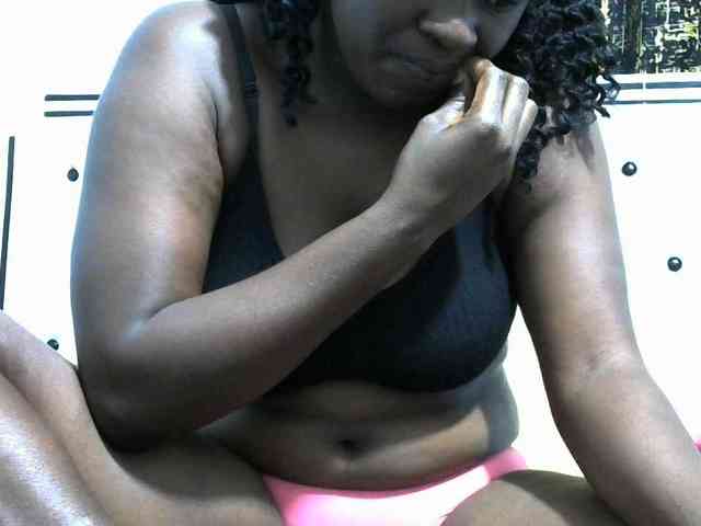 NastyEbony002 webcam