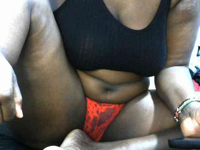 NastyEbony002 webcam