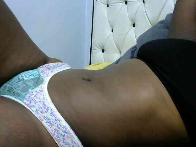 NastyEbony002 webcam