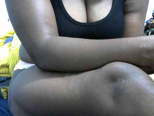 NastyEbony002 webcam