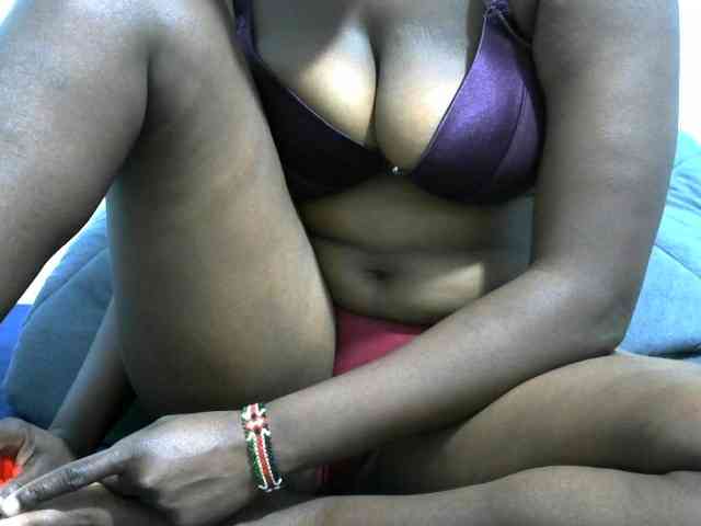 NastyEbony002 webcam