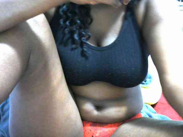 NastyEbony002 webcam