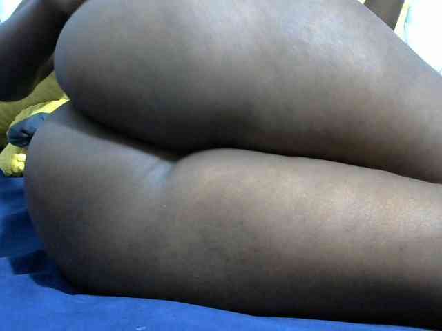 NastyEbony002 webcam
