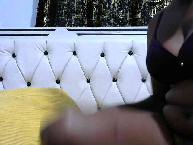 NastyEbony002 webcam