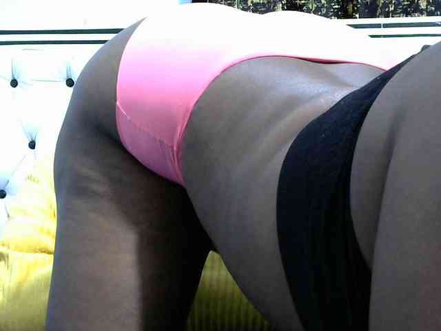 NastyEbony002 webcam