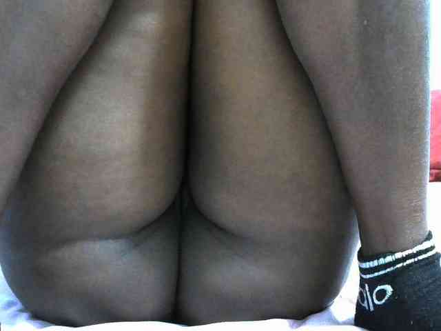 NastyEbony002 webcam