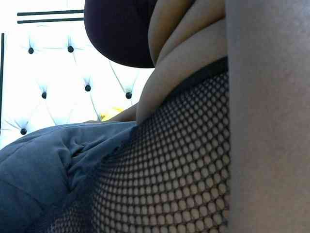 NastyEbony002 webcam