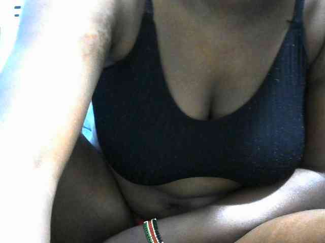 NastyEbony002 webcam