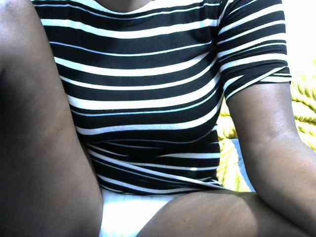 NastyEbony002 webcam