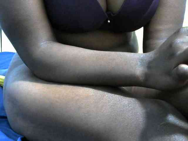 NastyEbony002 webcam