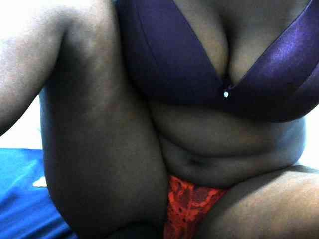 NastyEbony002 webcam