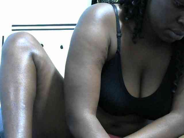 NastyEbony002 webcam