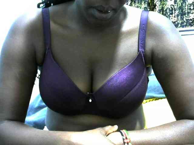 NastyEbony002 webcam
