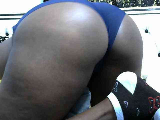 NastyEbony002 webcam