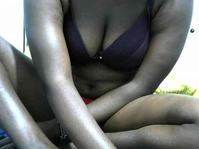 NastyEbony002 webcam