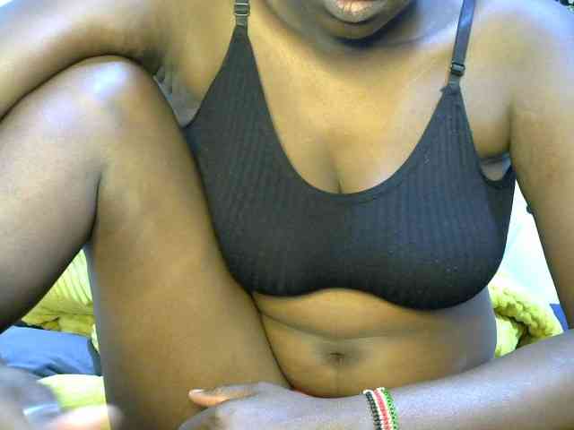 NastyEbony002 webcam