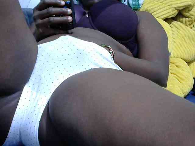 NastyEbony002 webcam
