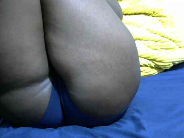 NastyEbony002 webcam