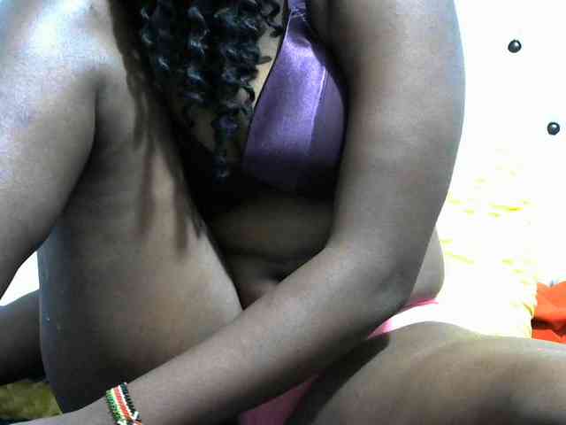 NastyEbony002 webcam
