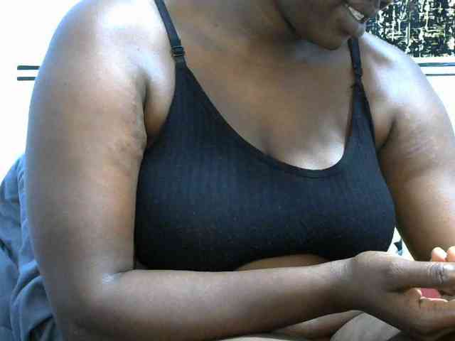 NastyEbony002 webcam