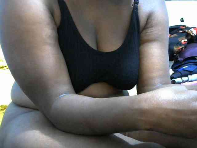 NastyEbony002 webcam