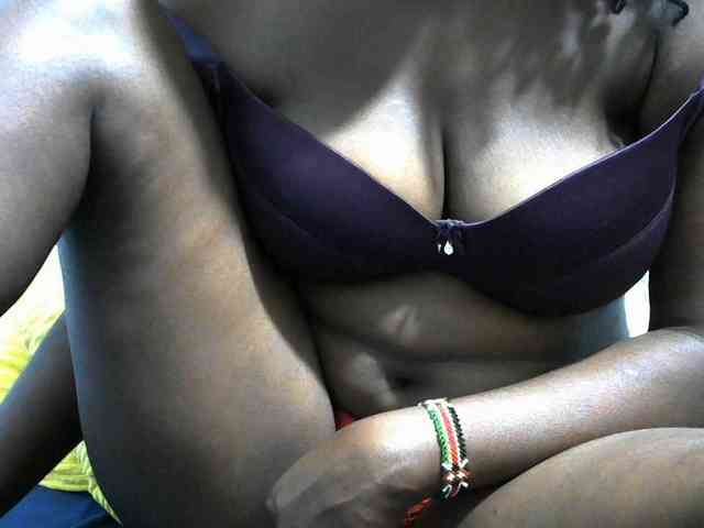 NastyEbony002 webcam