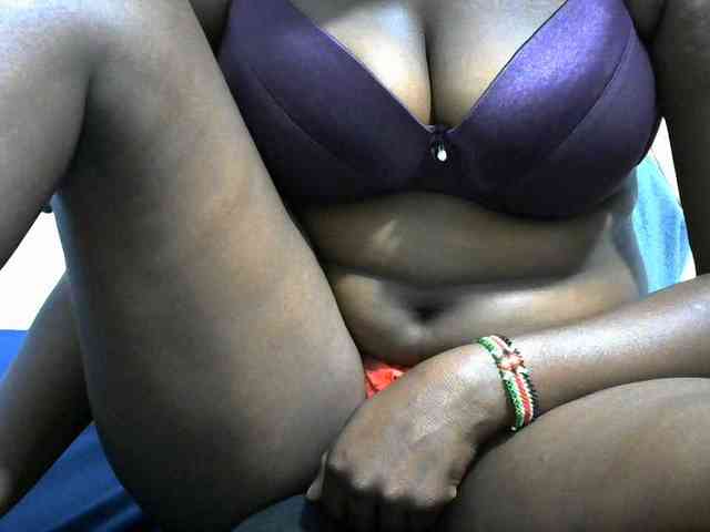 NastyEbony002 webcam
