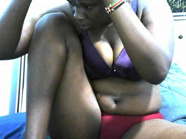 NastyEbony002 webcam
