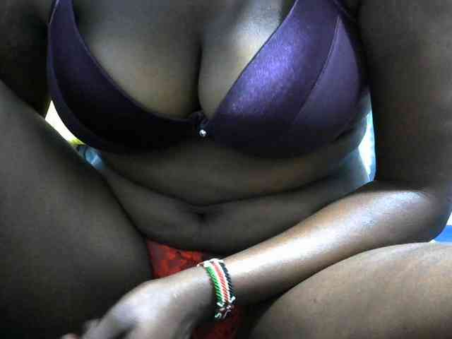 NastyEbony002 webcam