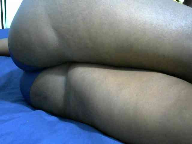 NastyEbony002 webcam