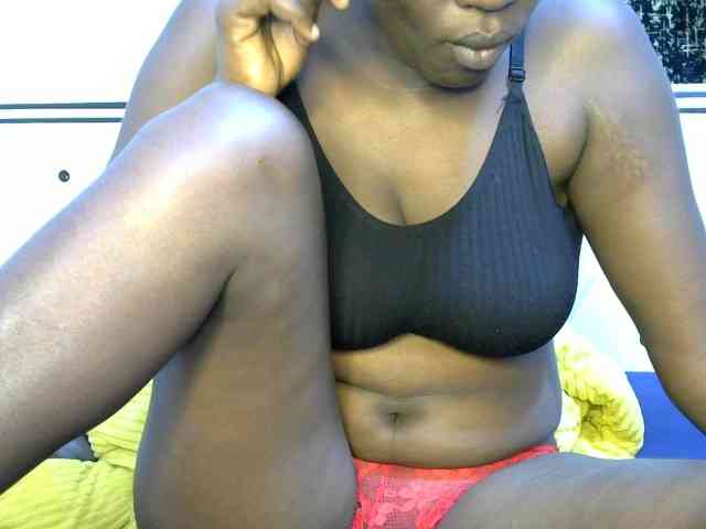 NastyEbony002 webcam