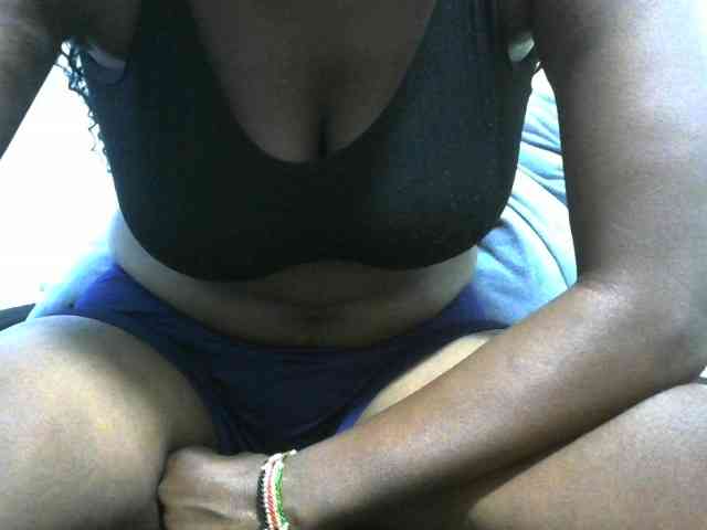 NastyEbony002 webcam