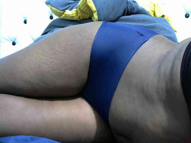 NastyEbony002 webcam