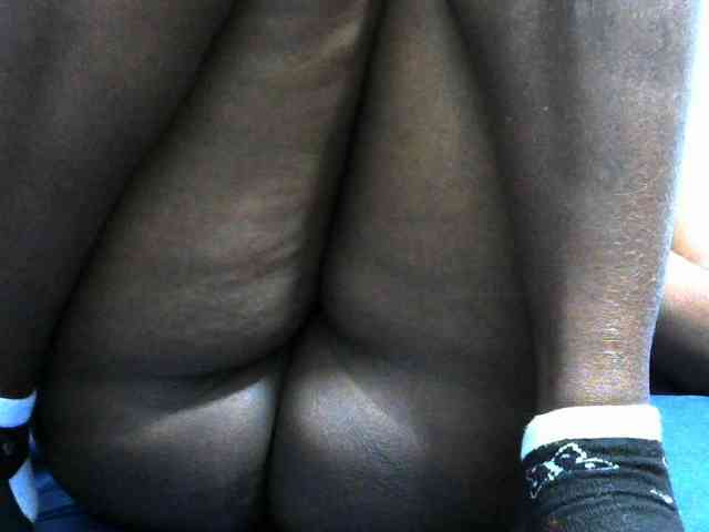 NastyEbony002 webcam