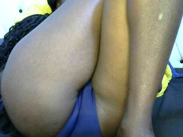NastyEbony002 webcam