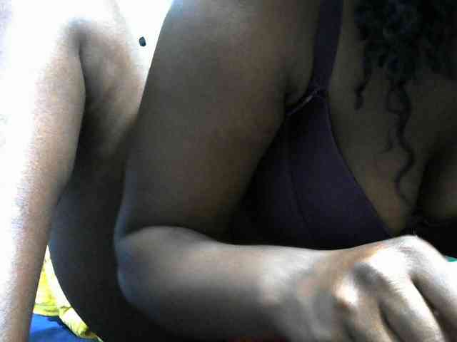 NastyEbony002 webcam