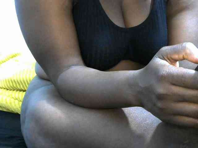 NastyEbony002 webcam