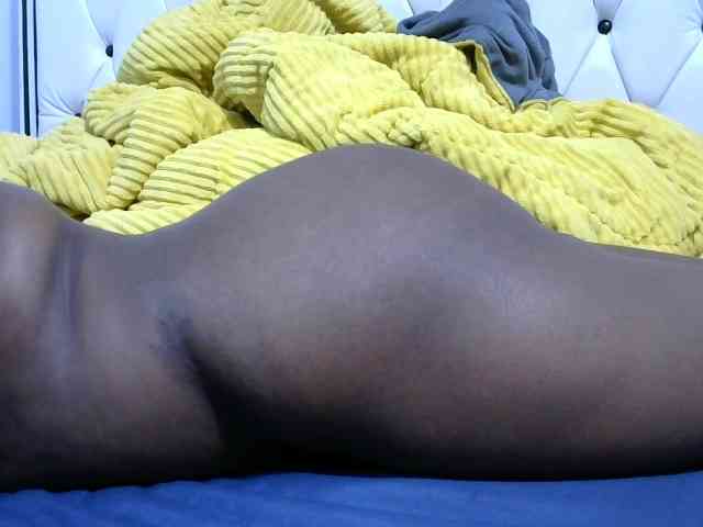 NastyEbony002 webcam
