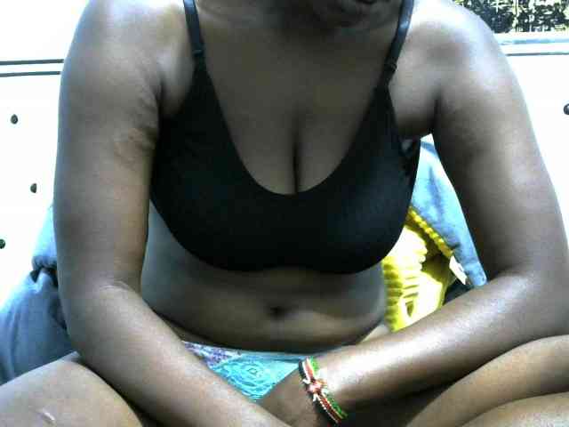 NastyEbony002 webcam
