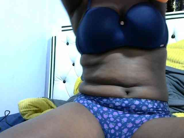 Modelo: NastyEbony002