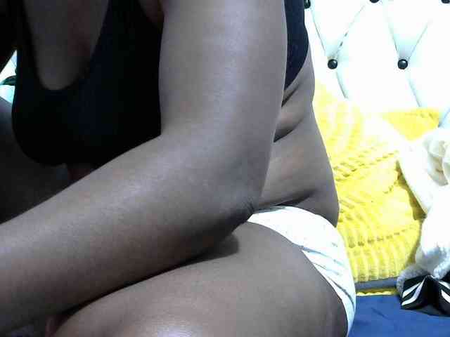 NastyEbony002 webcam